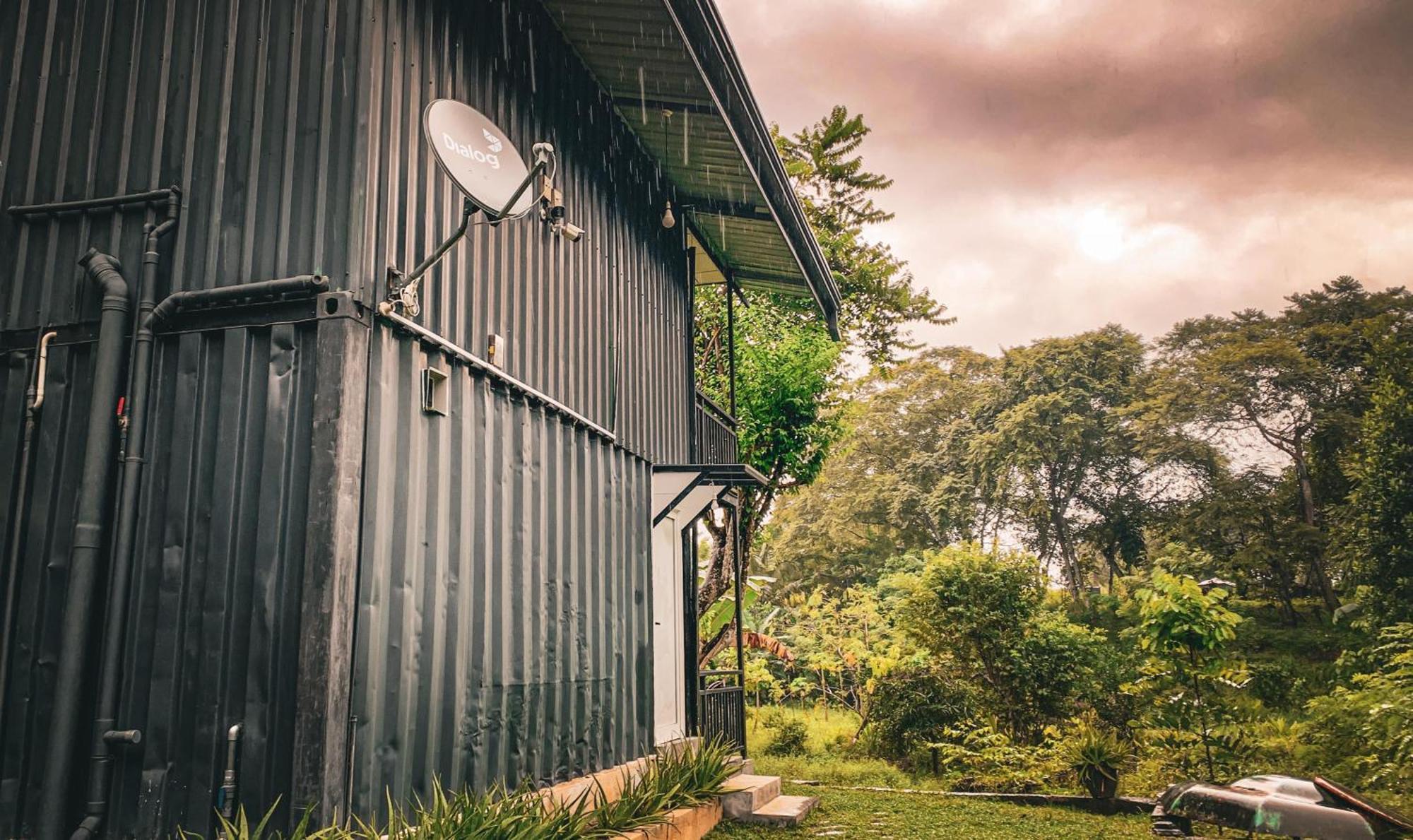 Peacock Village Pinnawala - Offer Alert! Elephant Welfare Program Exterior foto